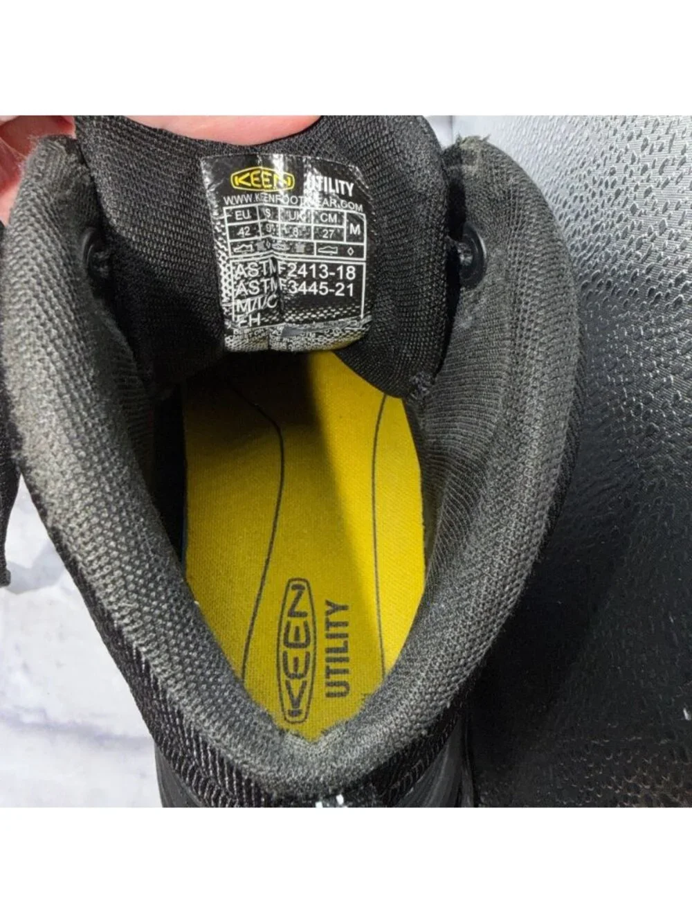 Keen utility vista